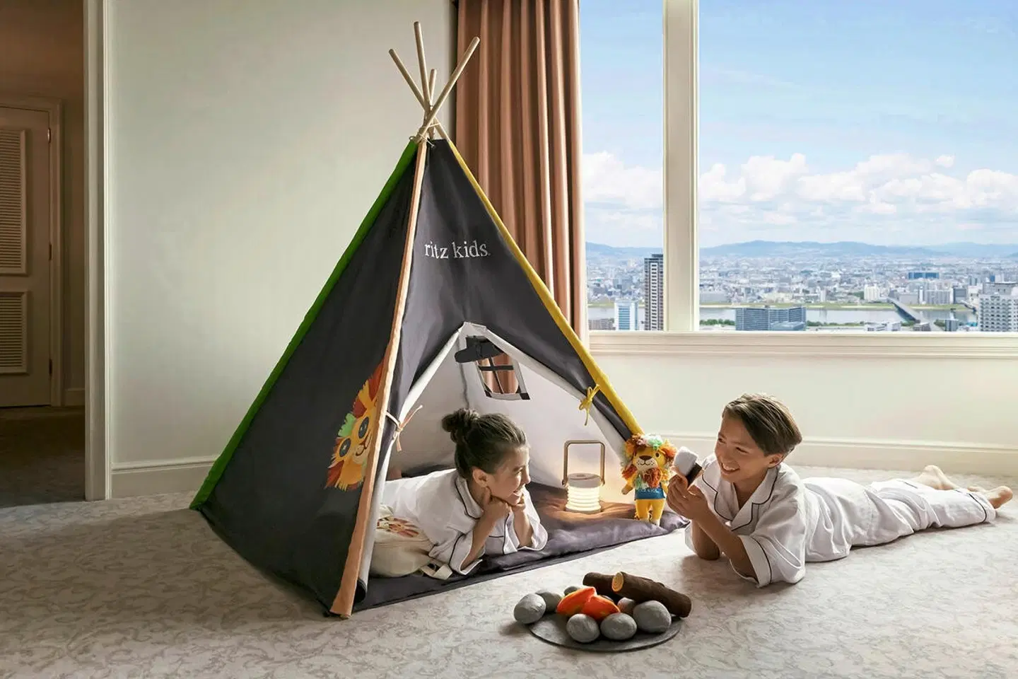 The Ritz-Carlton, Osaka ROOM_EXAMPLE