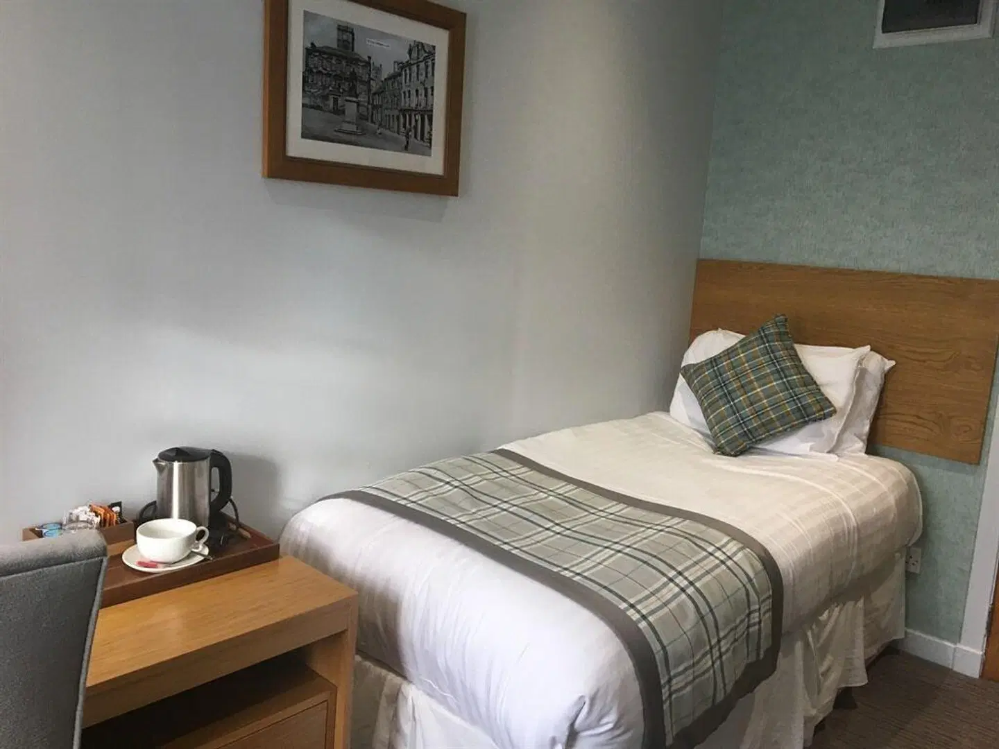West Port Hotel ROOM_EXAMPLE