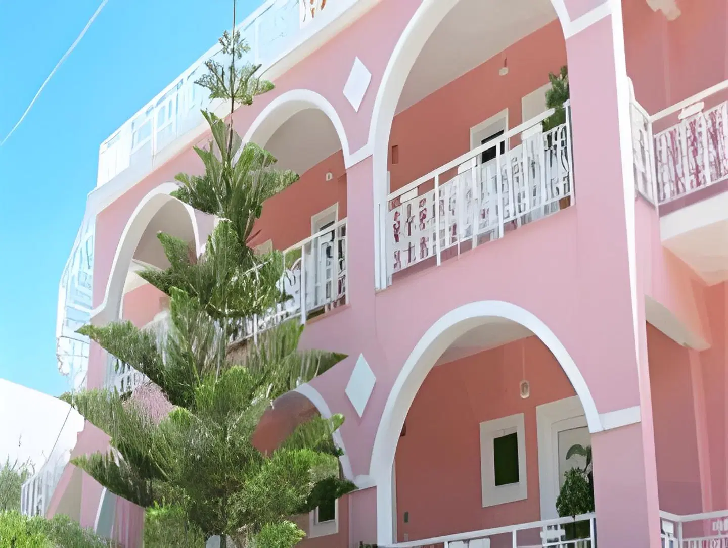 Amoudi Hotel Studios Apartments EXTERIOR