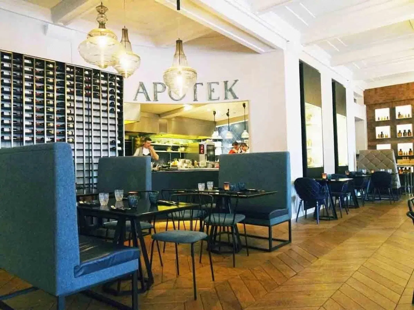 Apotek Hotel Bar