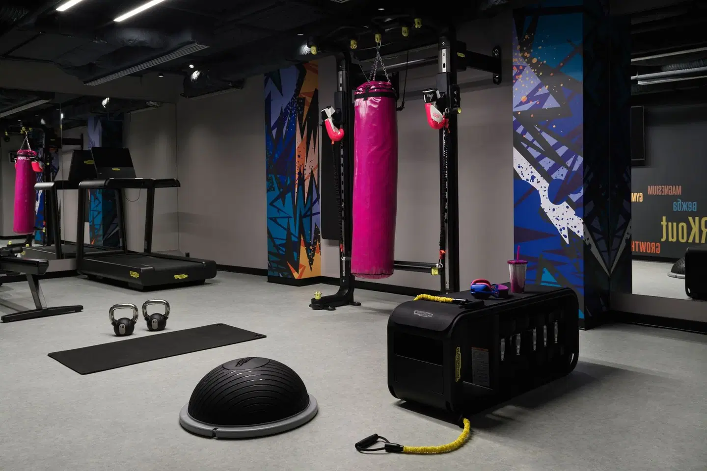 Moxy Belgrade LOUNGE_LOBBY