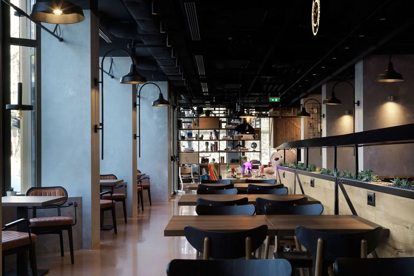 Moxy Belgrade Bar