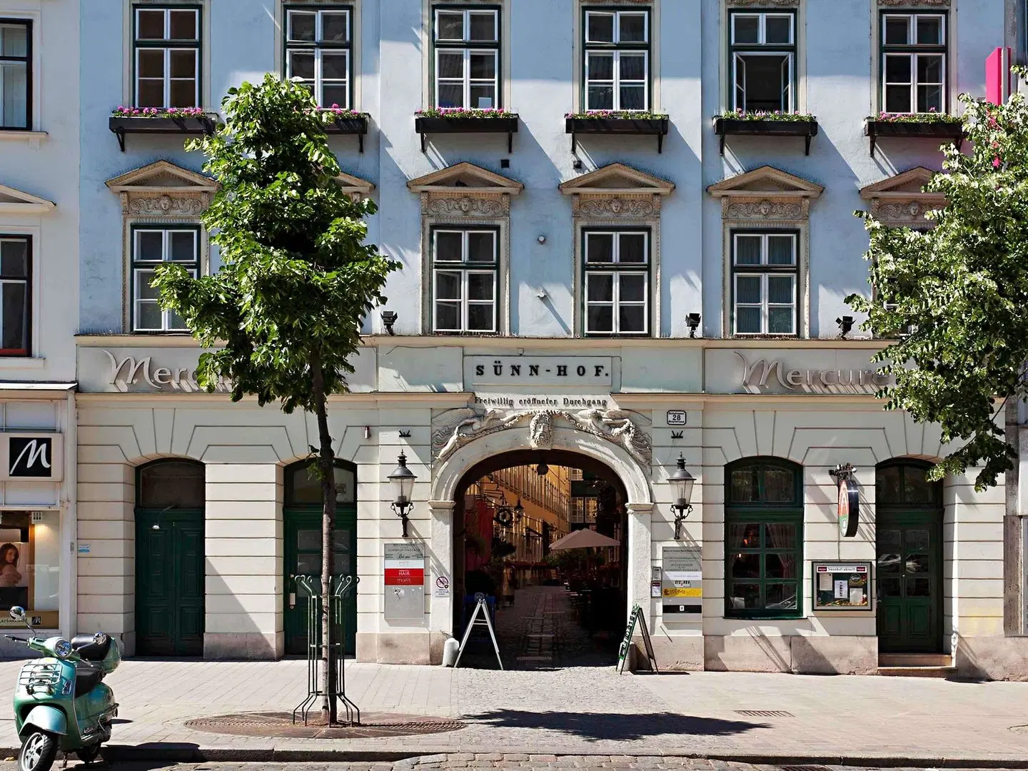 Mercure Grand Hotel Biedermeier Wien EXTERIOR