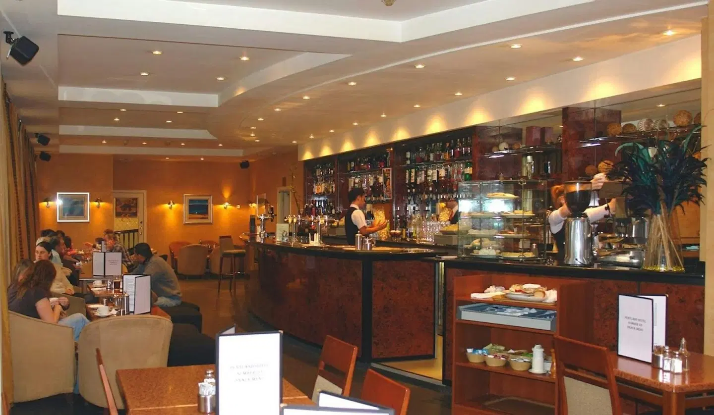 Pentland Hotel Bar