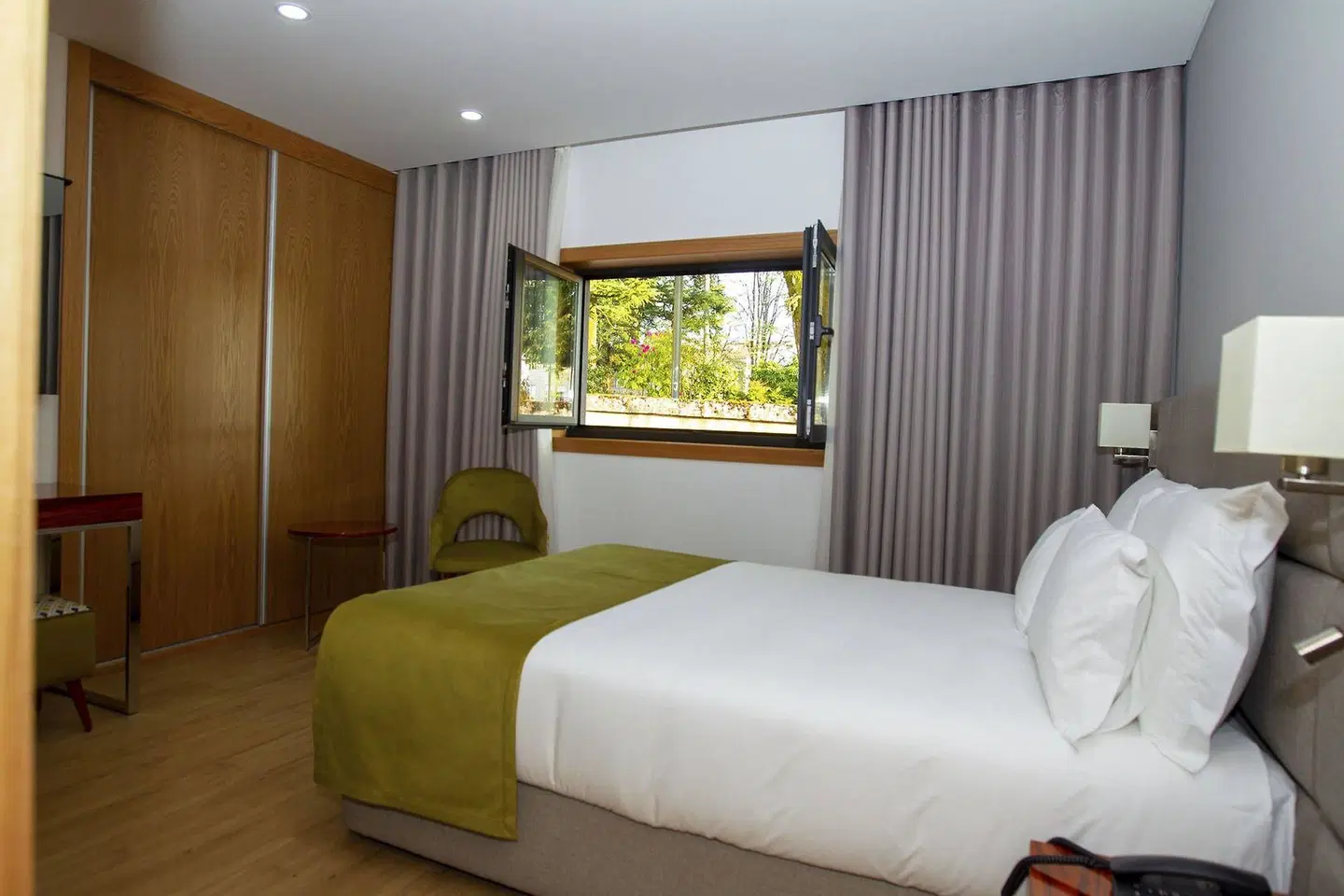 Hotel Fafense ROOM_EXAMPLE
