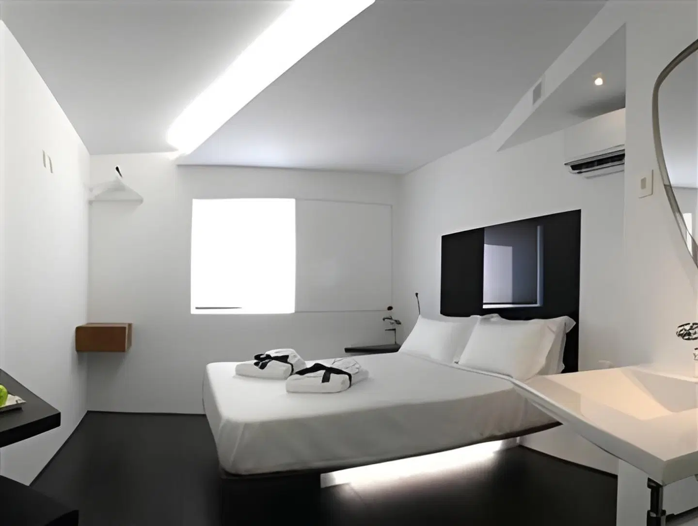 Absoluto ROOM_EXAMPLE