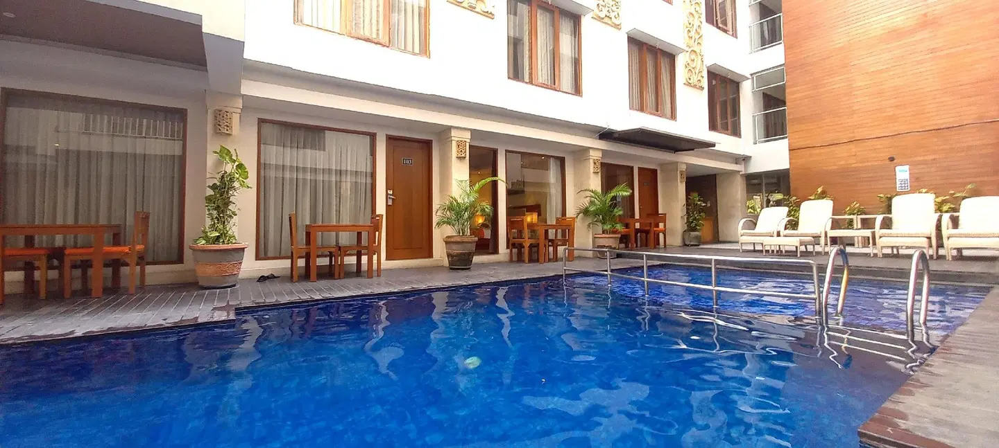 The Sun Hotel And Spa OUTDOOR_POOL