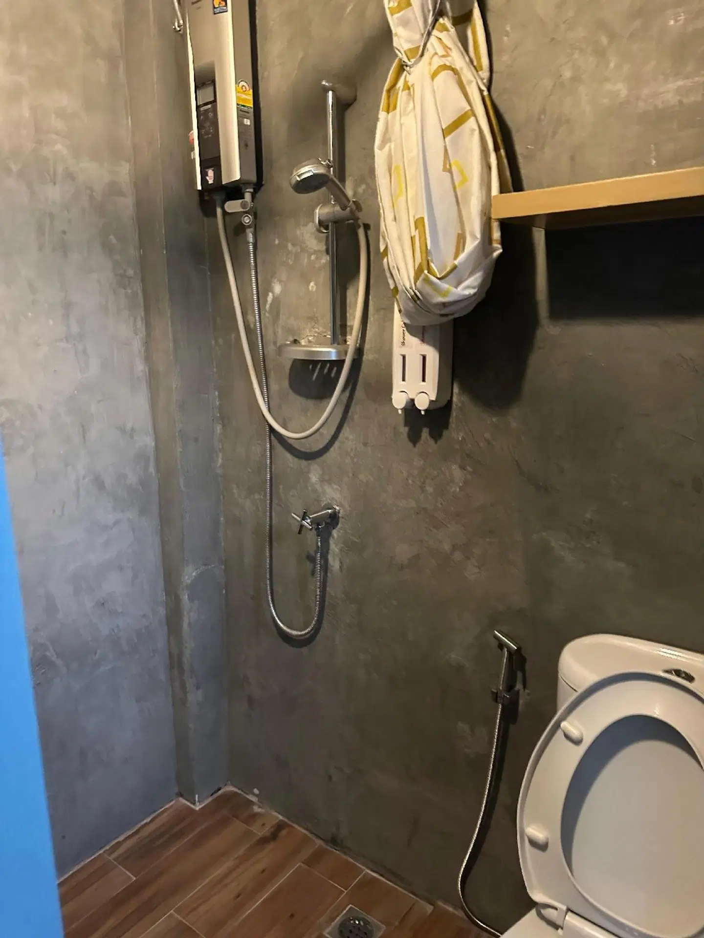 The Chatbox Silom Hostel Badezimmer