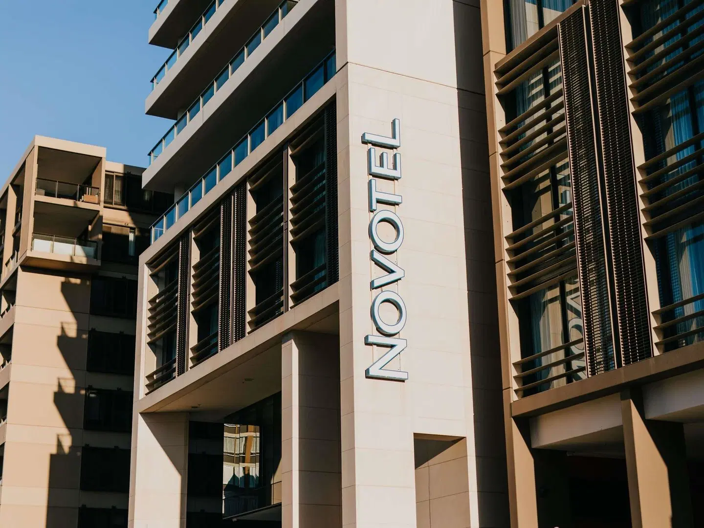 Novotel Newcastle Beach Hotel EXTERIOR