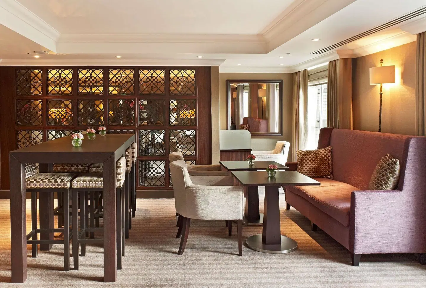 Hyatt Regency London - The Churchill Bar