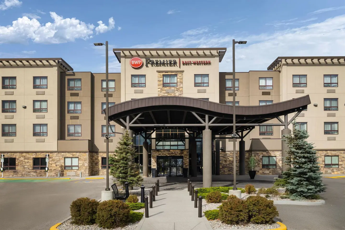 Best Western Premier Freeport Inn & Suites EXTERIOR