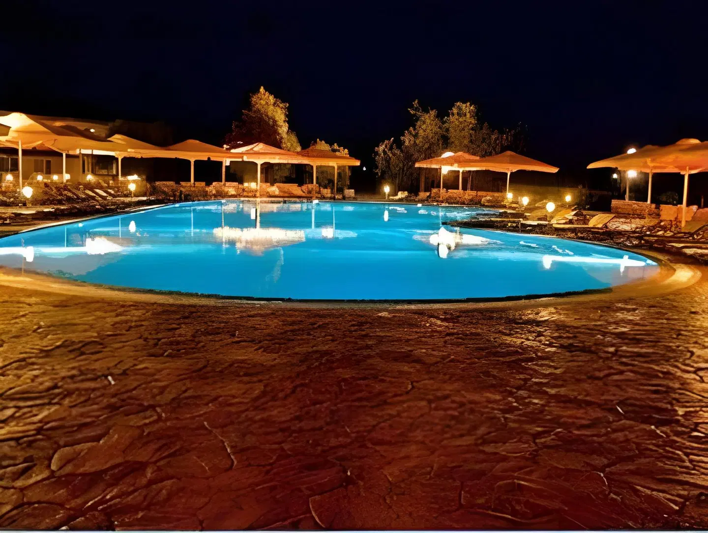 Aktaion Resort OUTDOOR_POOL