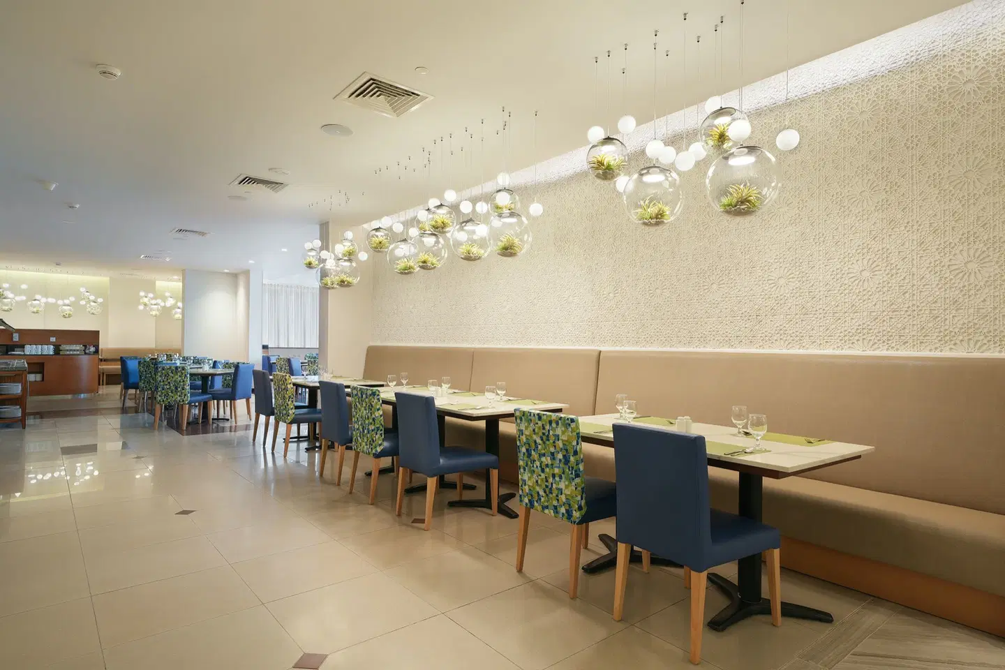 Arabian Park Dubai-Edge by Rotana Bar