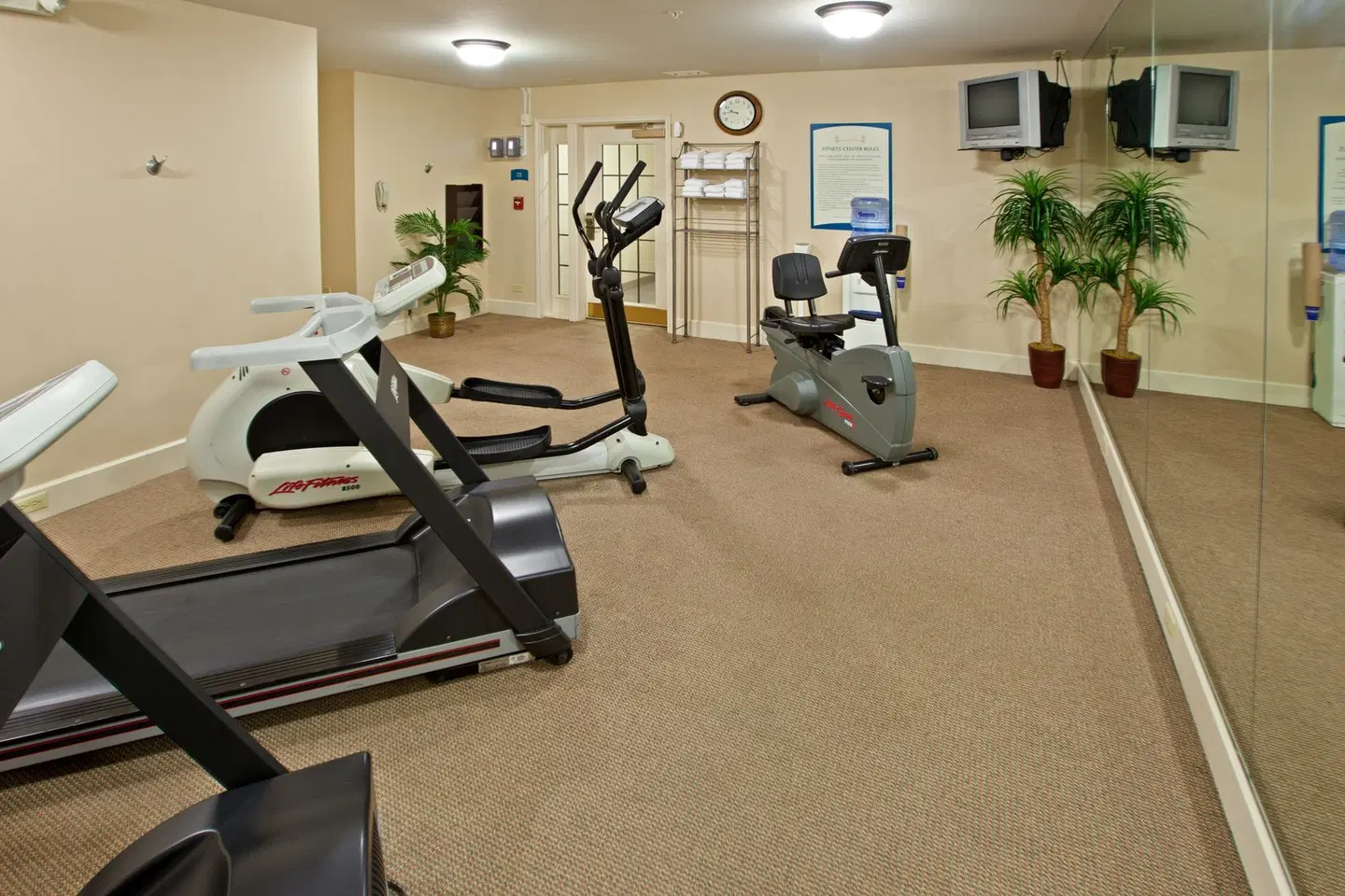 Staybridge Suites Springfield-South by IHG SPORTS_AND_LEISURE