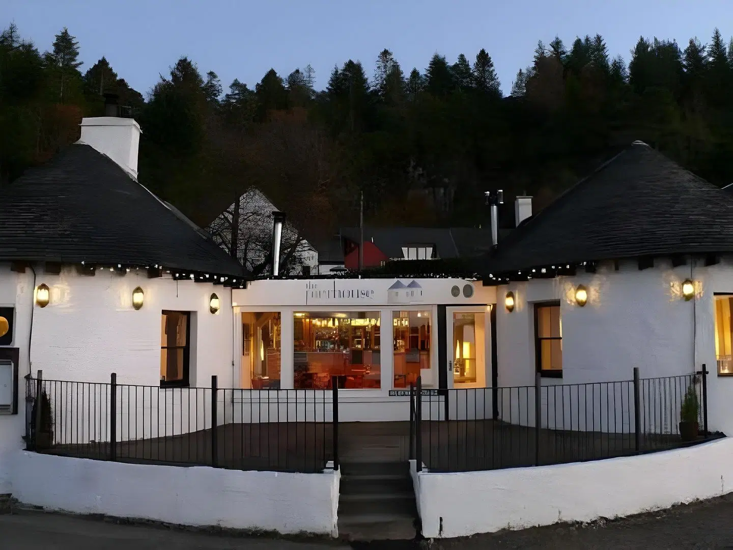 The Pierhouse Hotel & Restaurant Bar