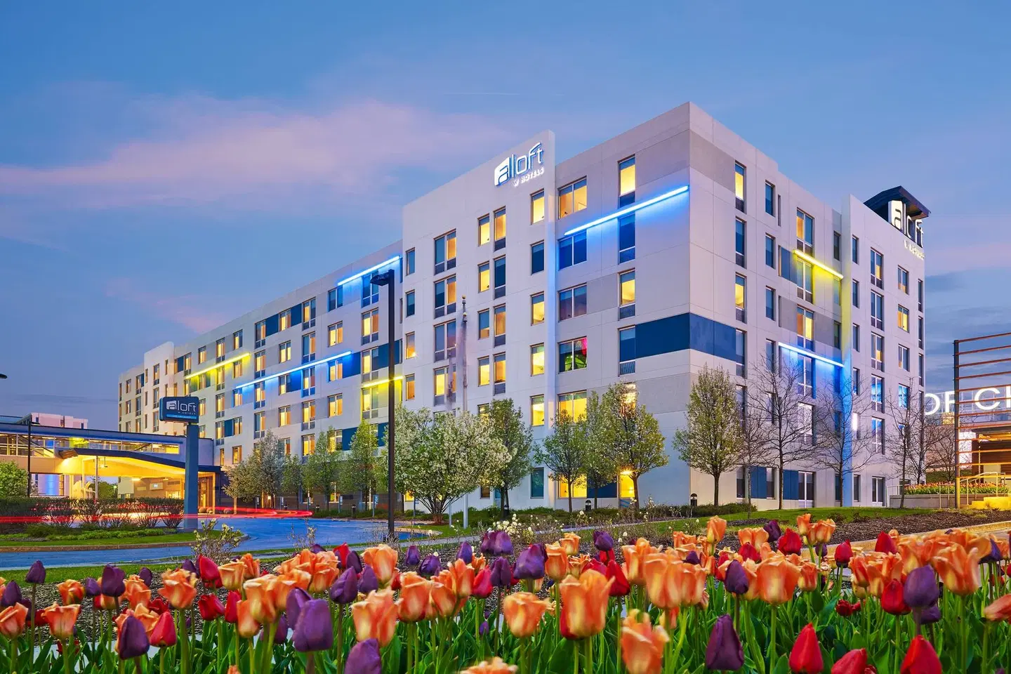 Aloft by Marriott Chicago O'Hare EXTERIOR