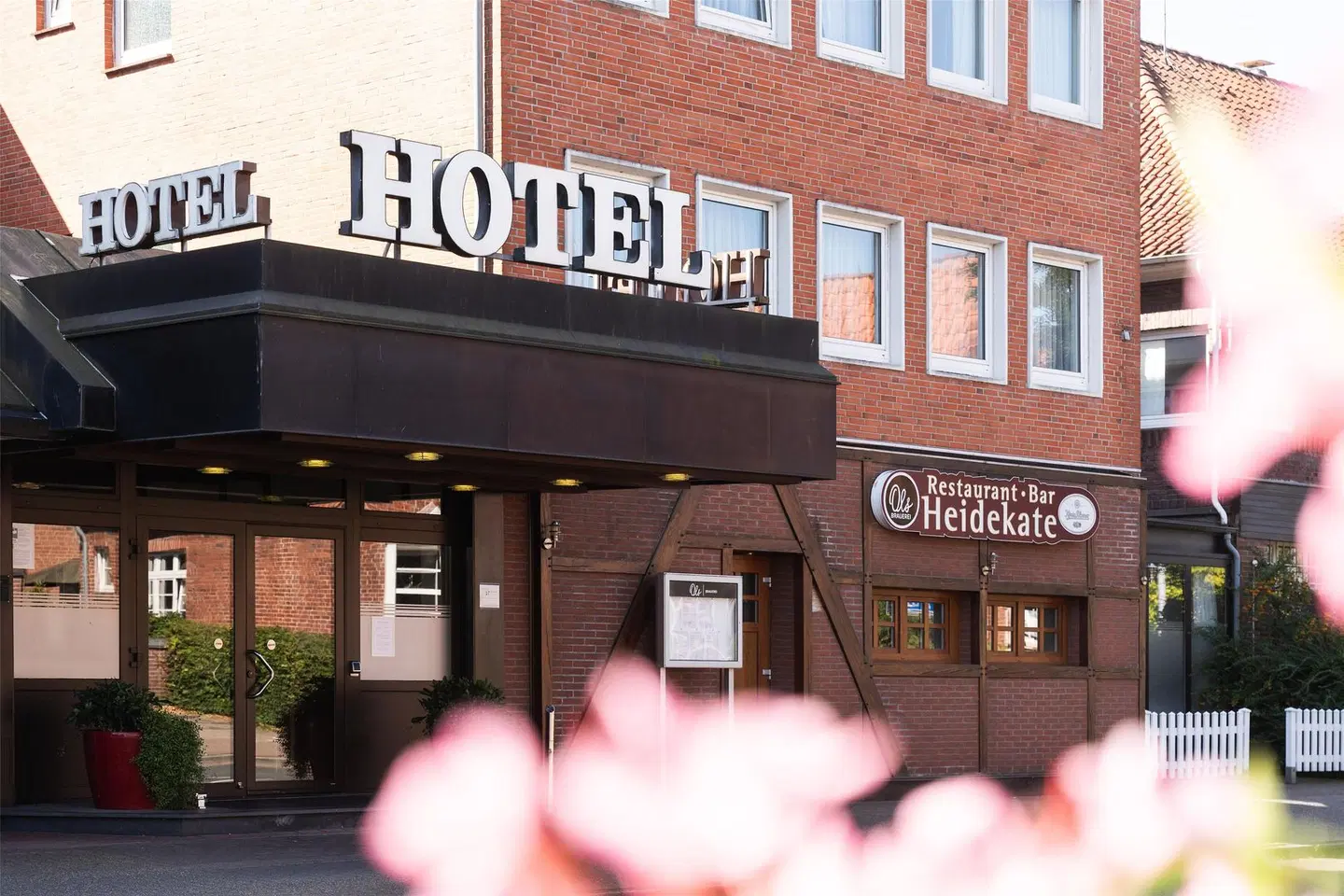 Best Western Hotel Heide EXTERIOR