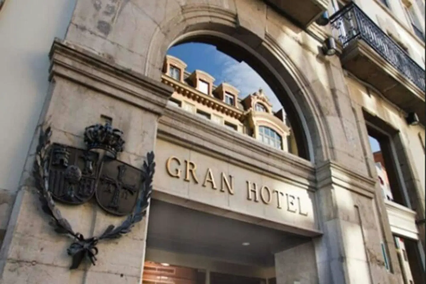 Gran Hotel España EXTERIOR