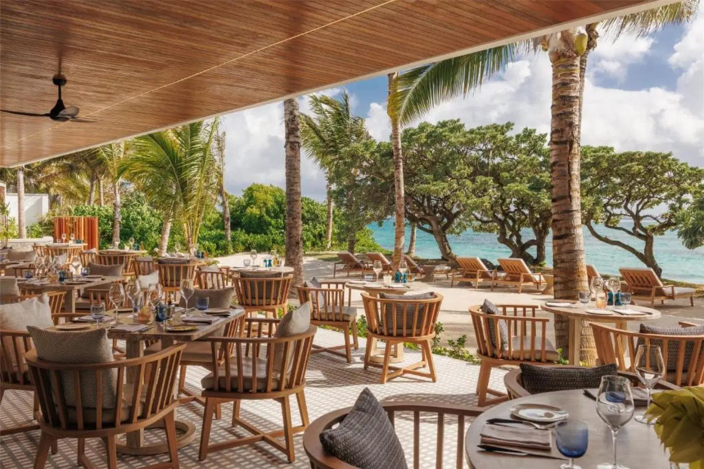 One & Only Le Saint Geran Terrasse