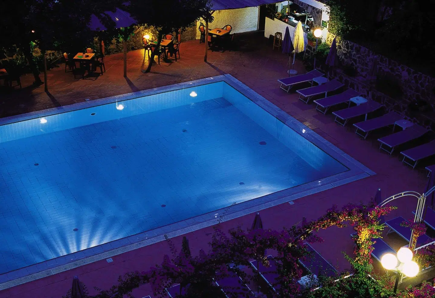 Cleopatra Hallenbad