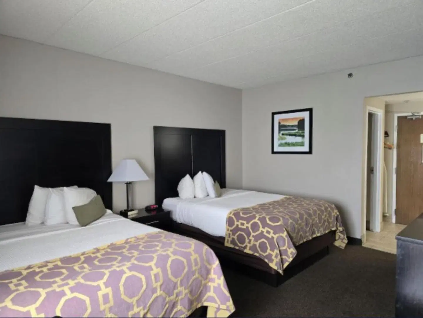 Baymont by Wyndham Janesville ROOM_EXAMPLE