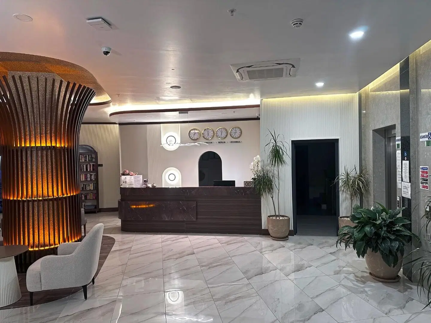 Side Golden Rock Hotel & Spa LOUNGE_LOBBY