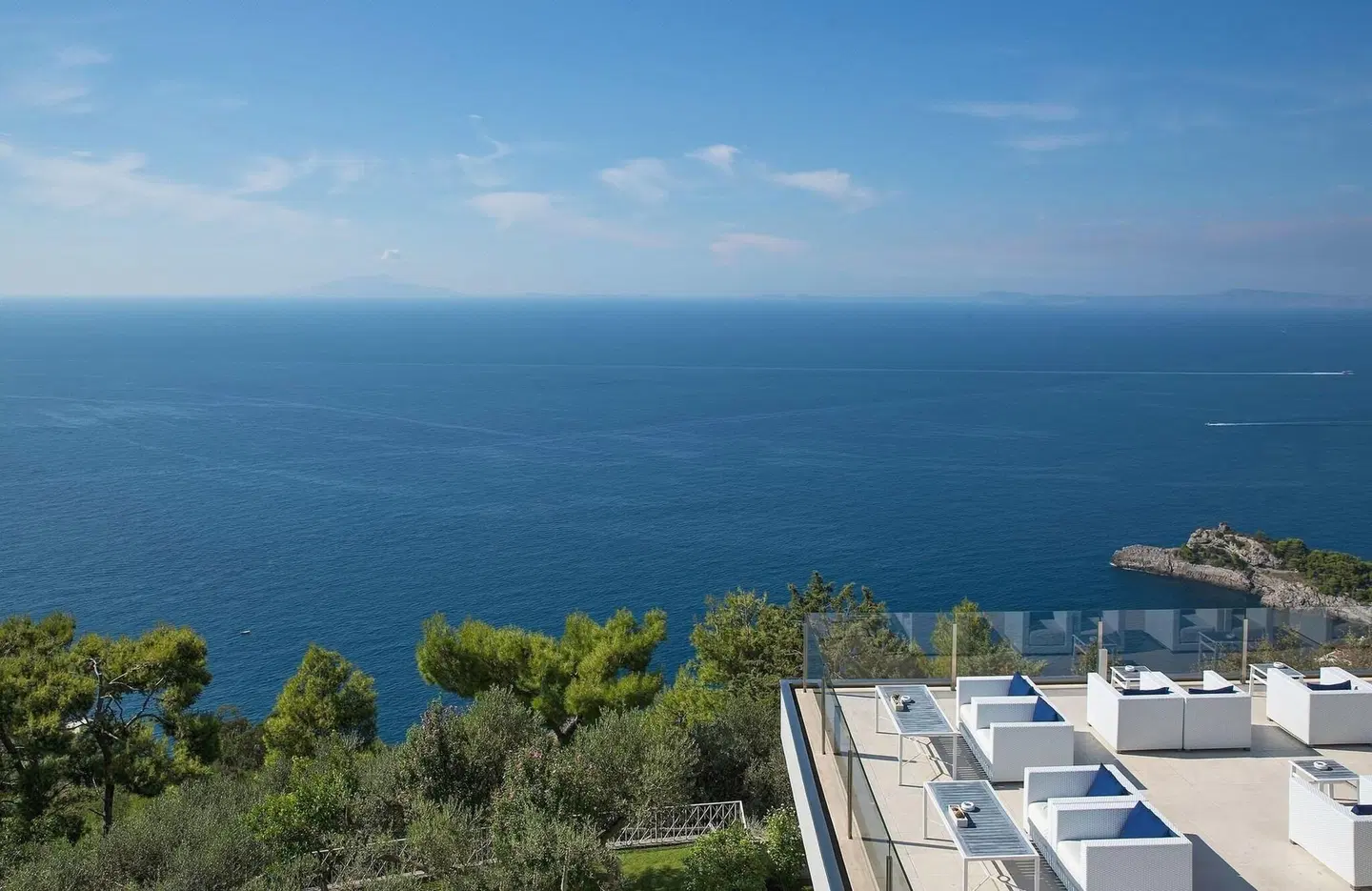 Relais Blu EXTERIOR