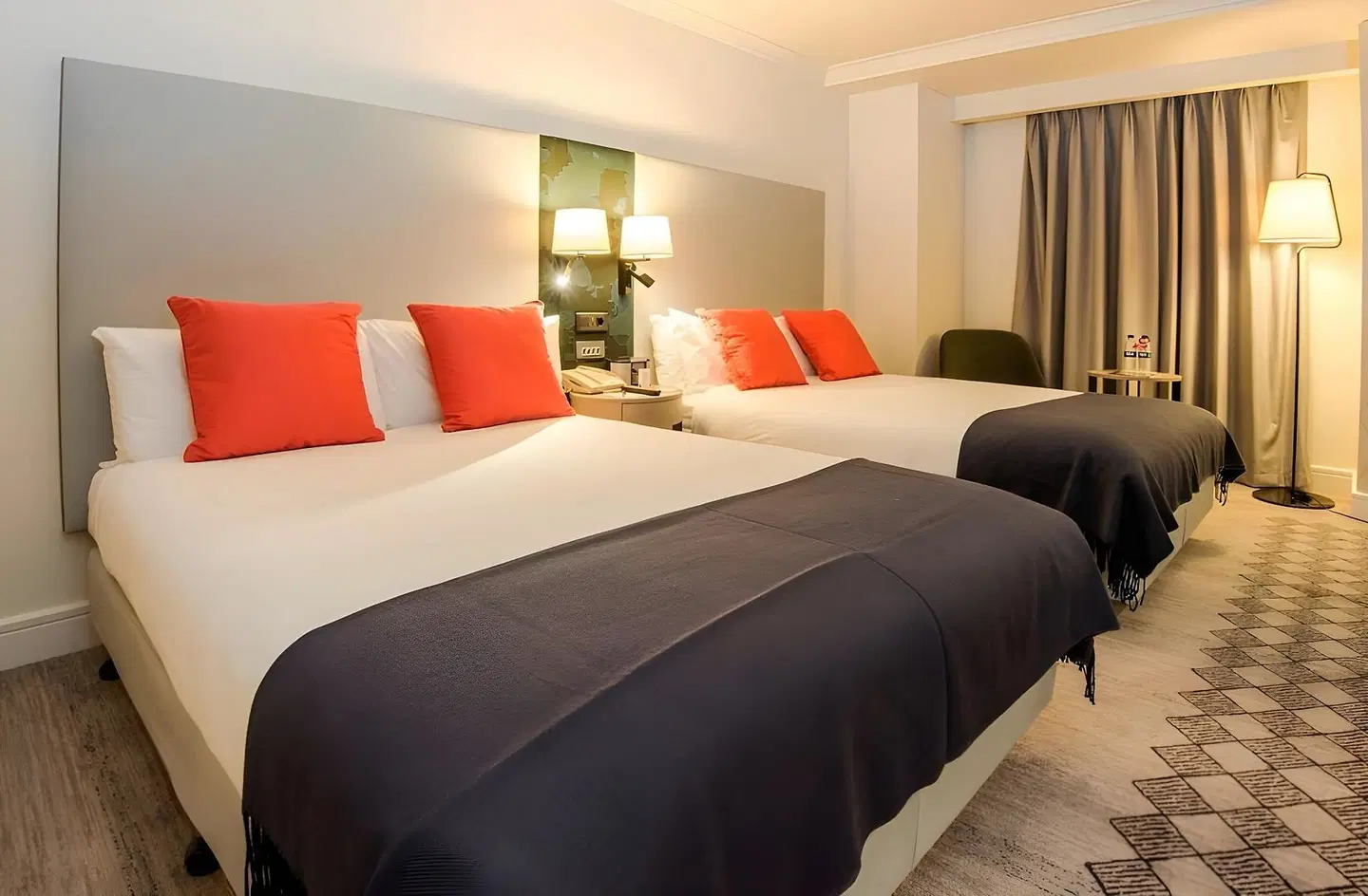 DoubleTree by Hilton London Kensington ROOM_EXAMPLE