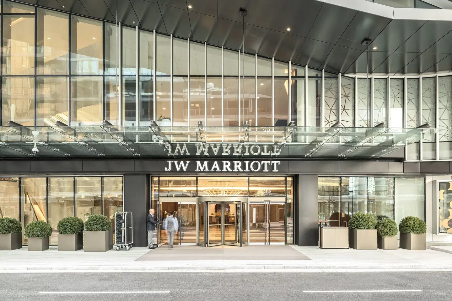 JW Marriott Parq Vancouver EXTERIOR