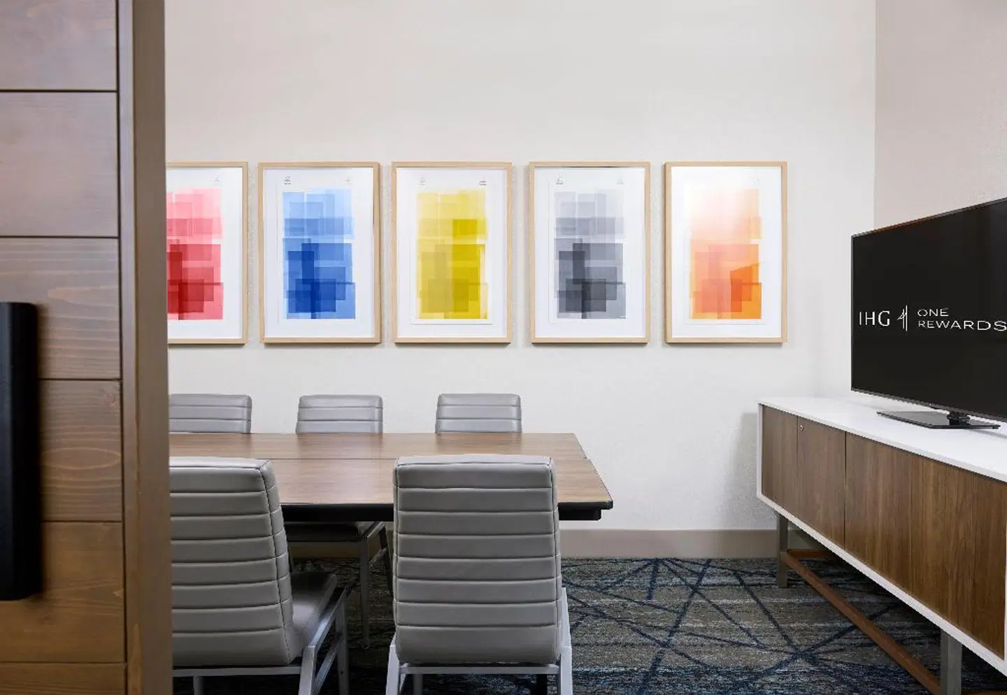 Holiday Inn Express & Suites Elgin - Chicago Northwest by IHG MODEL_IMPRESSION