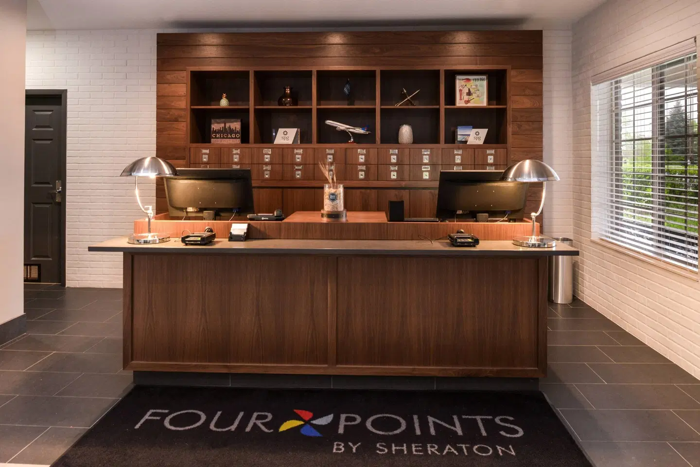 Four Points by Sheraton Mount Prospect OHare LOUNGE_LOBBY