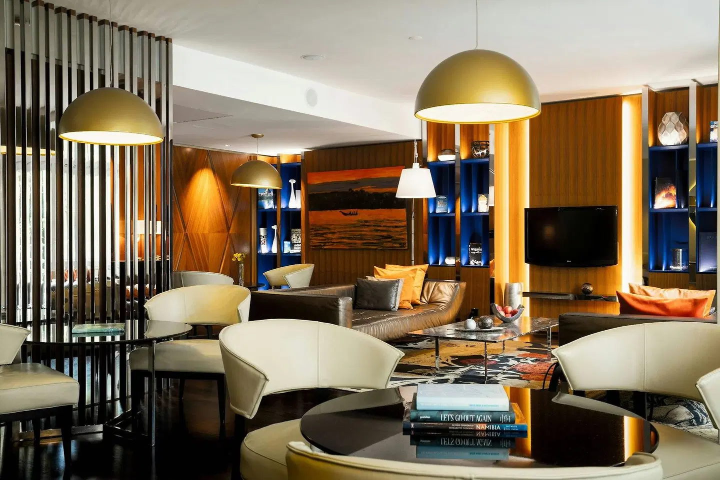 Renaissance Lucerne Hotel Bar
