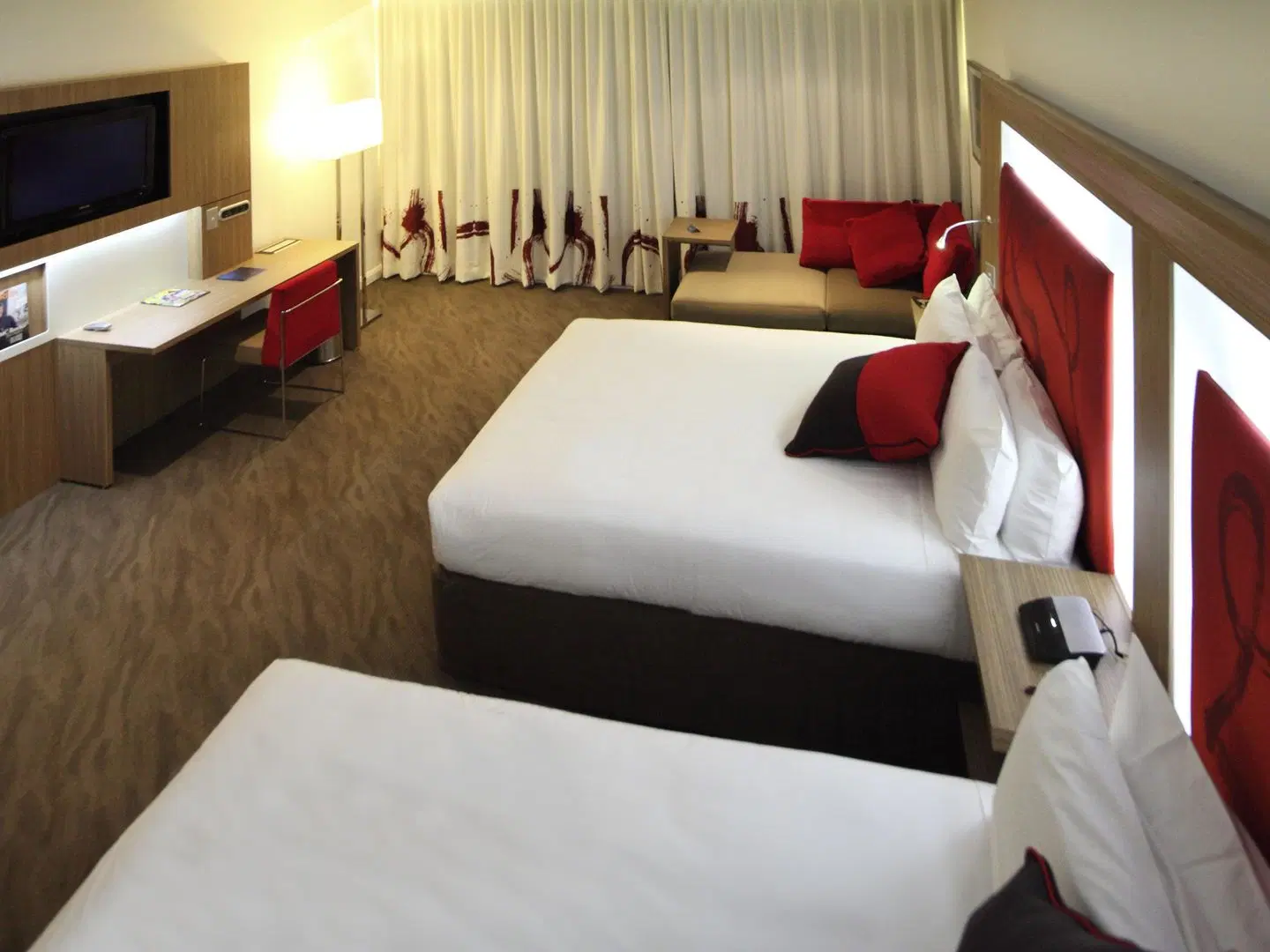 Novotel Sydney West HQ Hotel ROOM_EXAMPLE