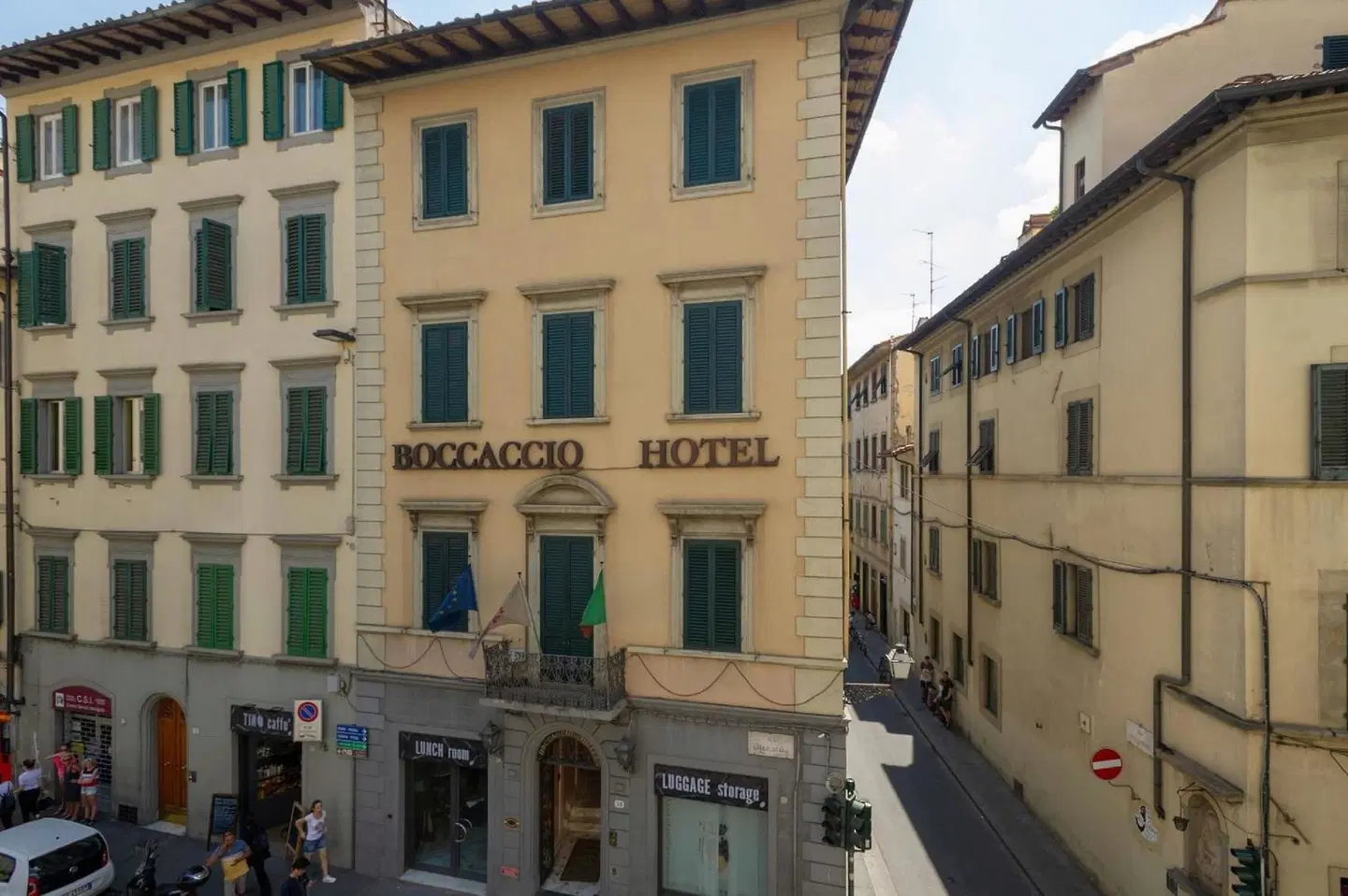 Boccaccio EXTERIOR