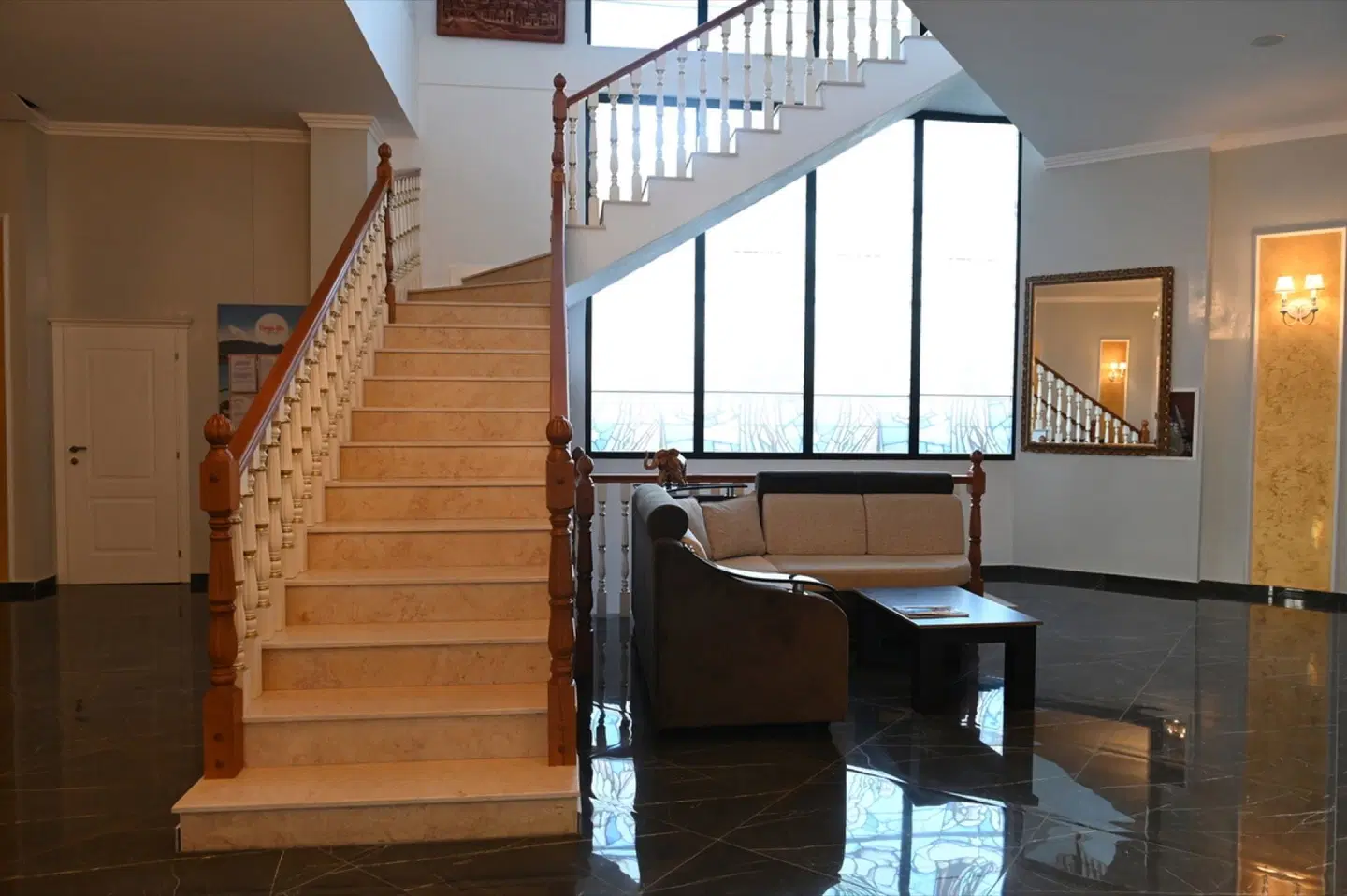 Onufri Hotel LOUNGE_LOBBY