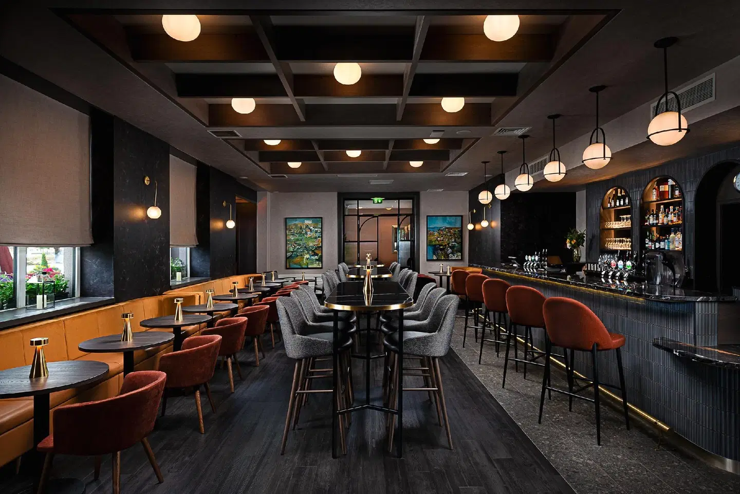Leonardo Hotel Galway Bar
