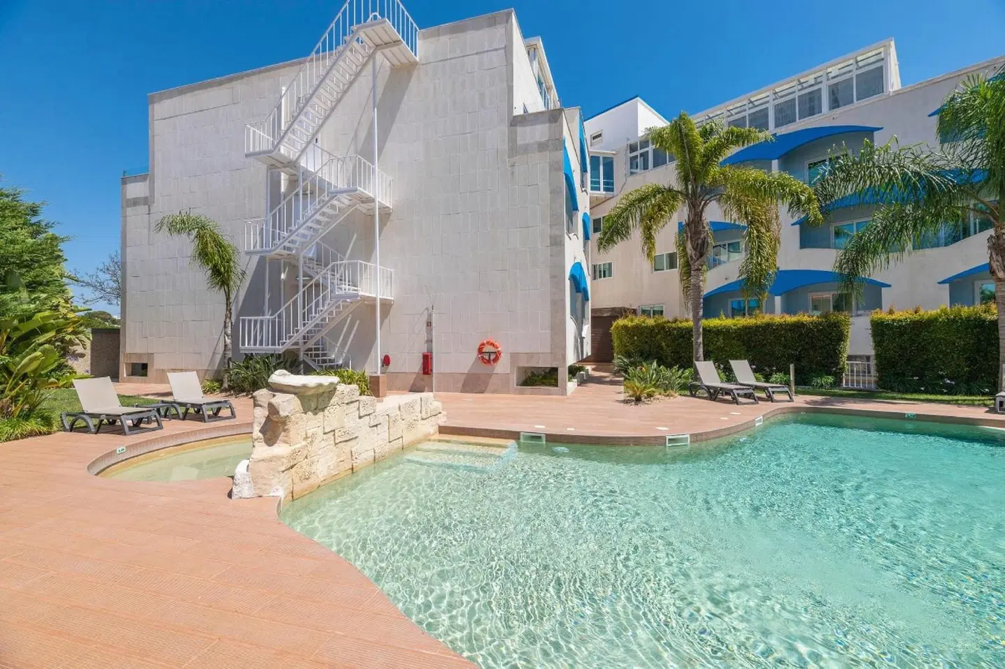 Velamar Boutique Hotel OUTDOOR_POOL