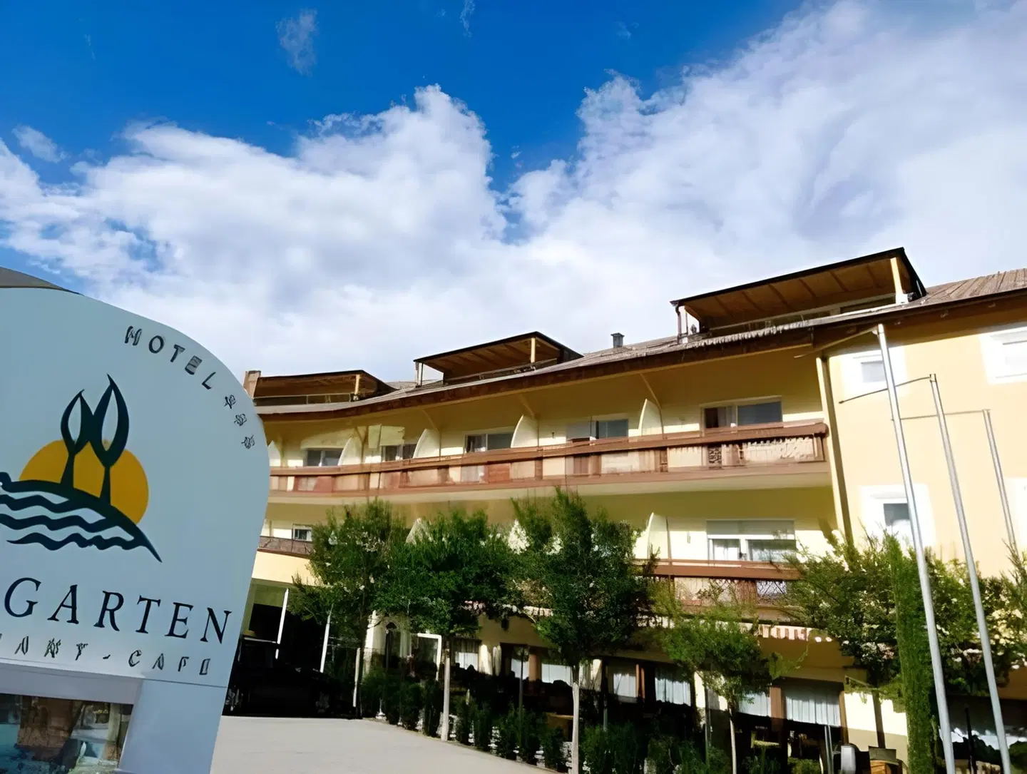 Weingarten EXTERIOR