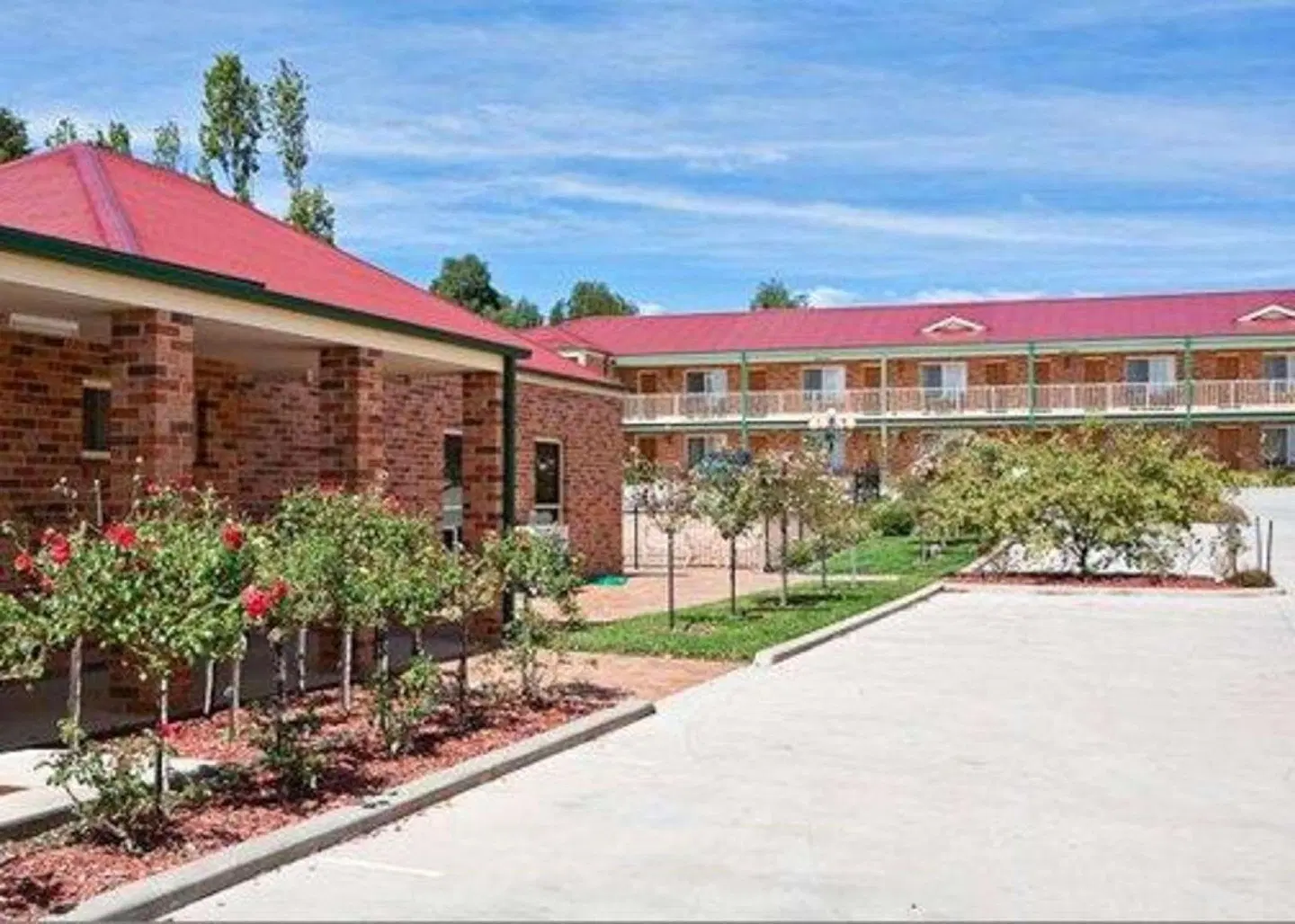 Best Western Plus Ambassador Orange EXTERIOR