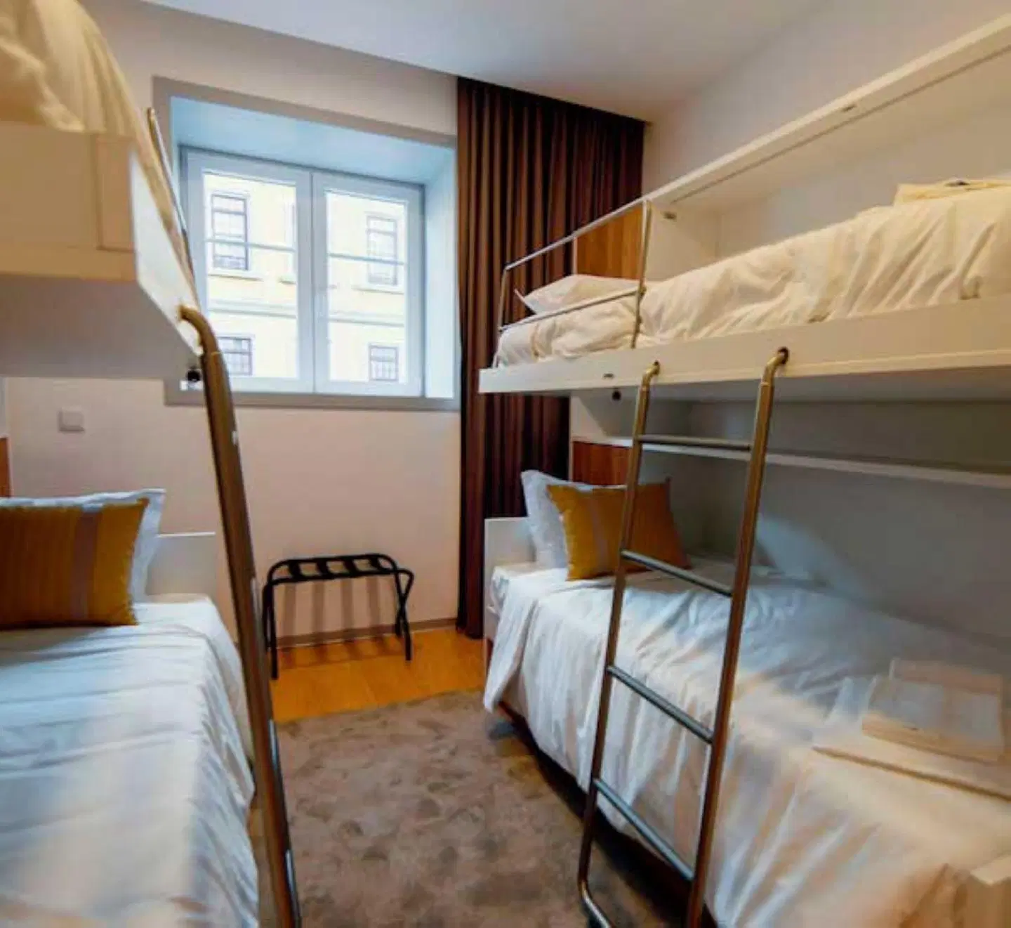 Pousada de Juventude de Braga ROOM_EXAMPLE
