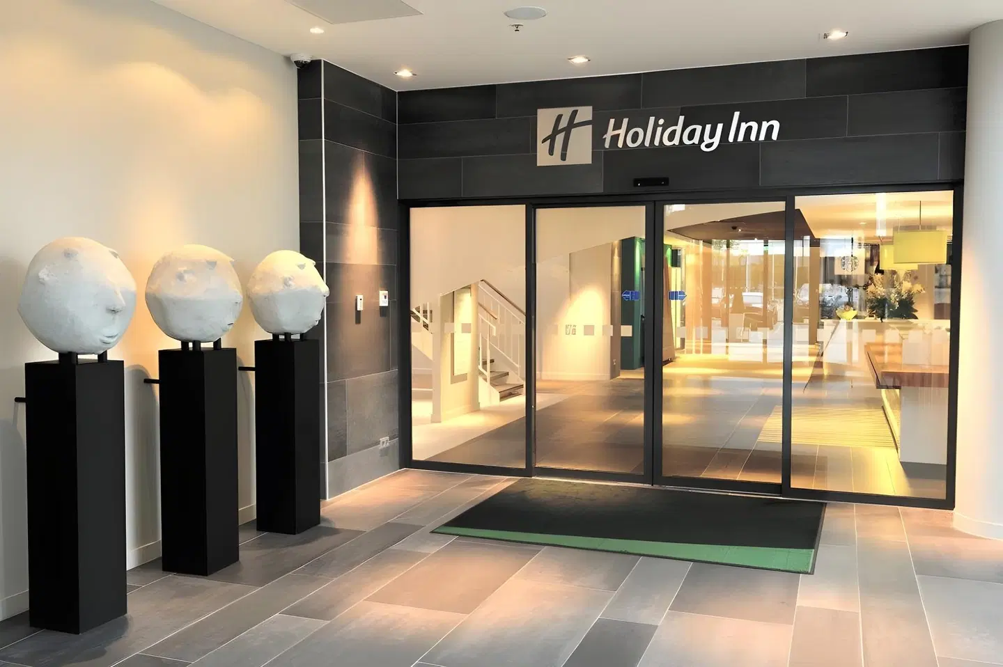 Holiday Inn Amsterdam - Arena Towers by IHG LOUNGE_LOBBY