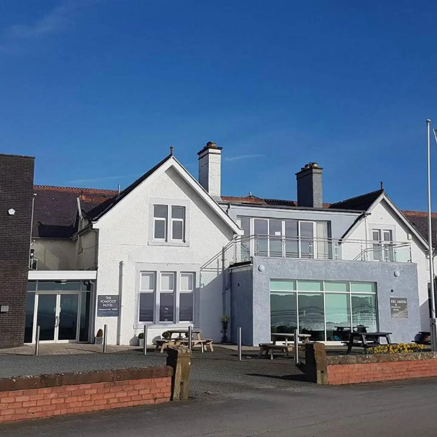 The Powfoot Golf Hotel EXTERIOR