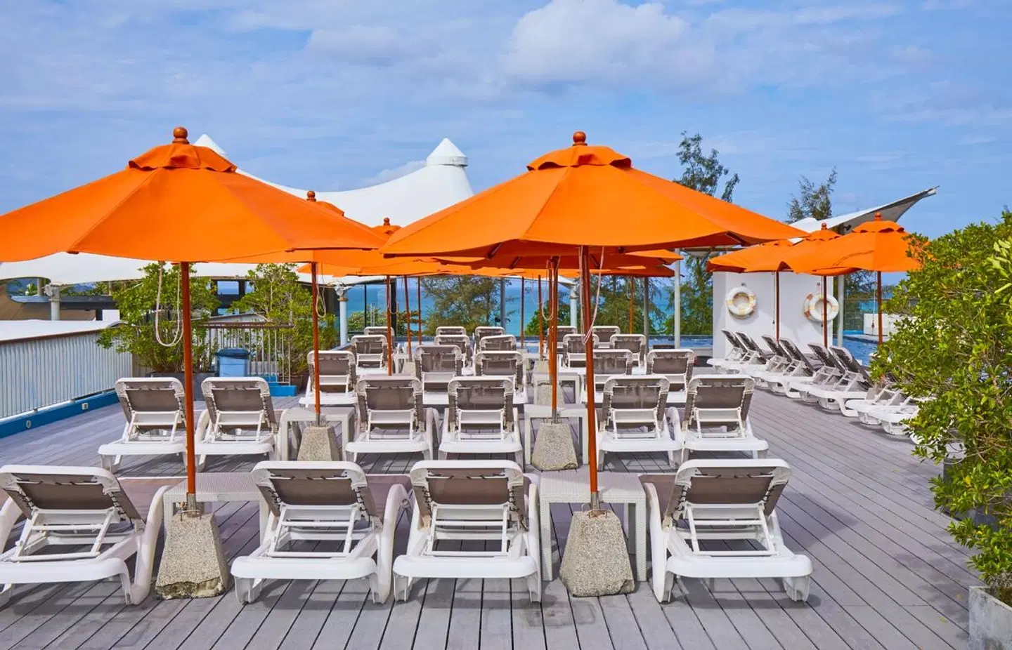 Beyond Patong Terrasse