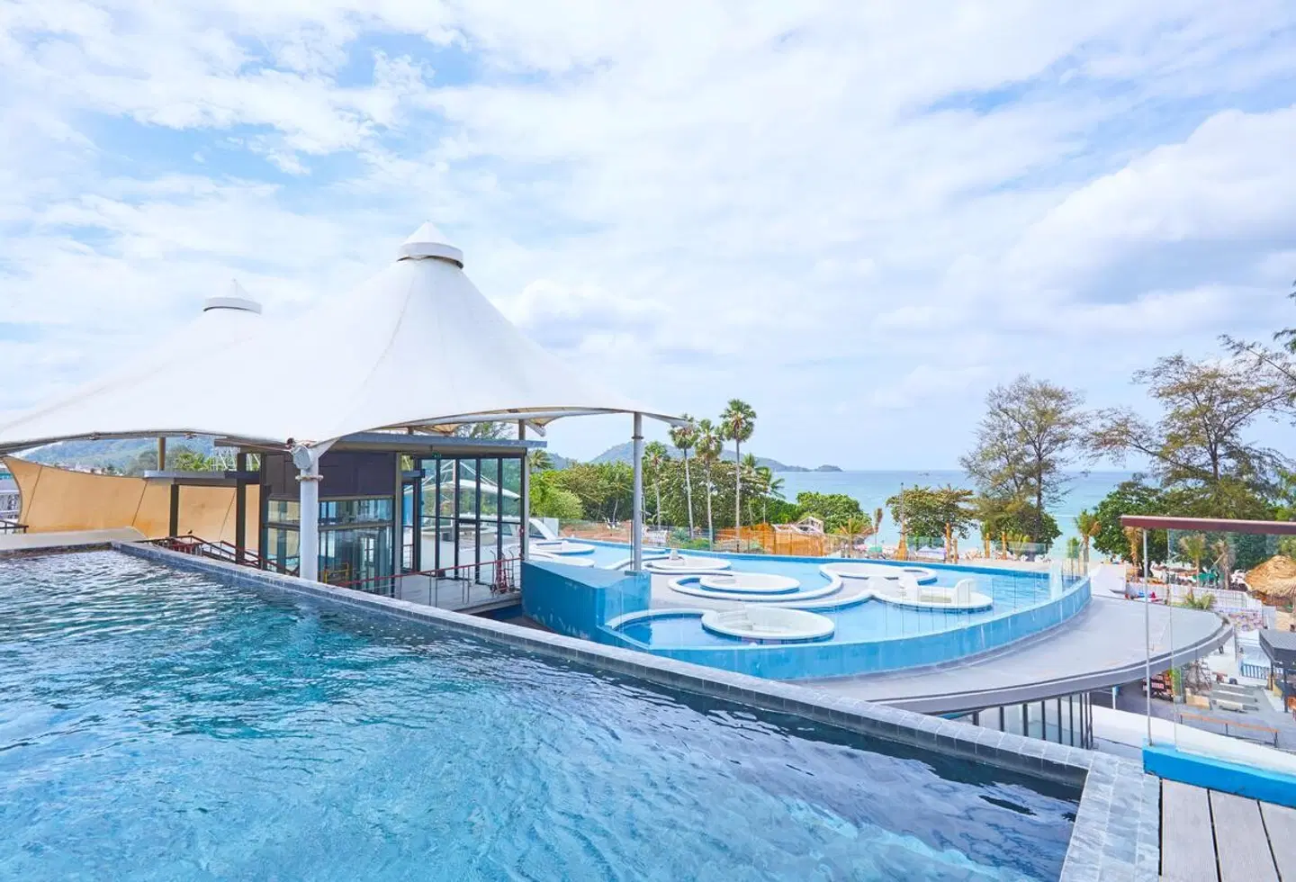 Beyond Patong OUTDOOR_POOL