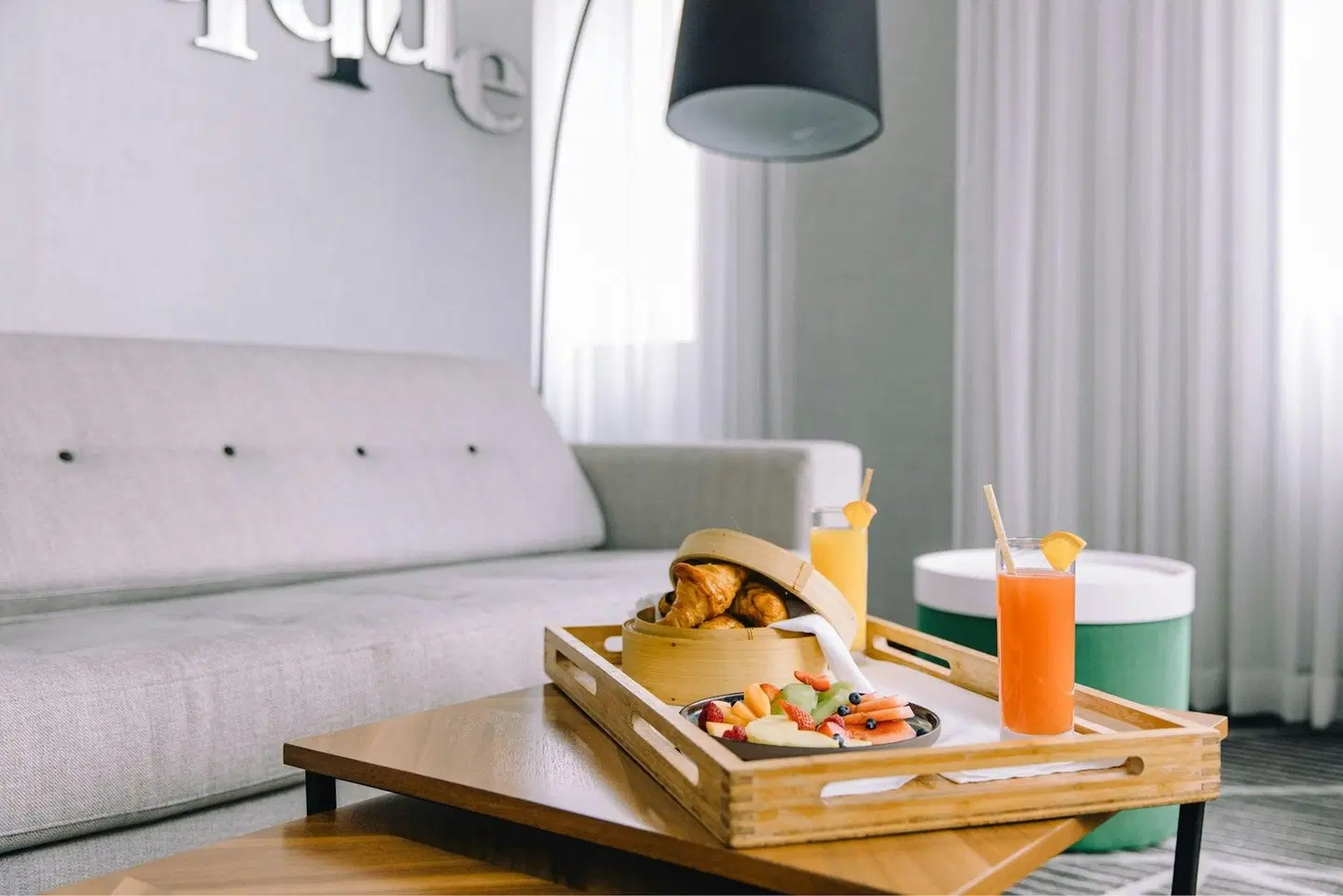 Renaissance Montreal Downtown Hotel ROOM_EXAMPLE