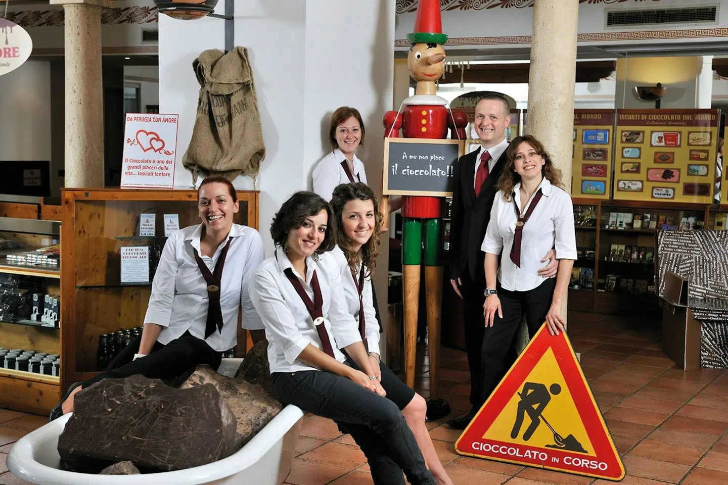 CHOCOHOTEL PEOPLE