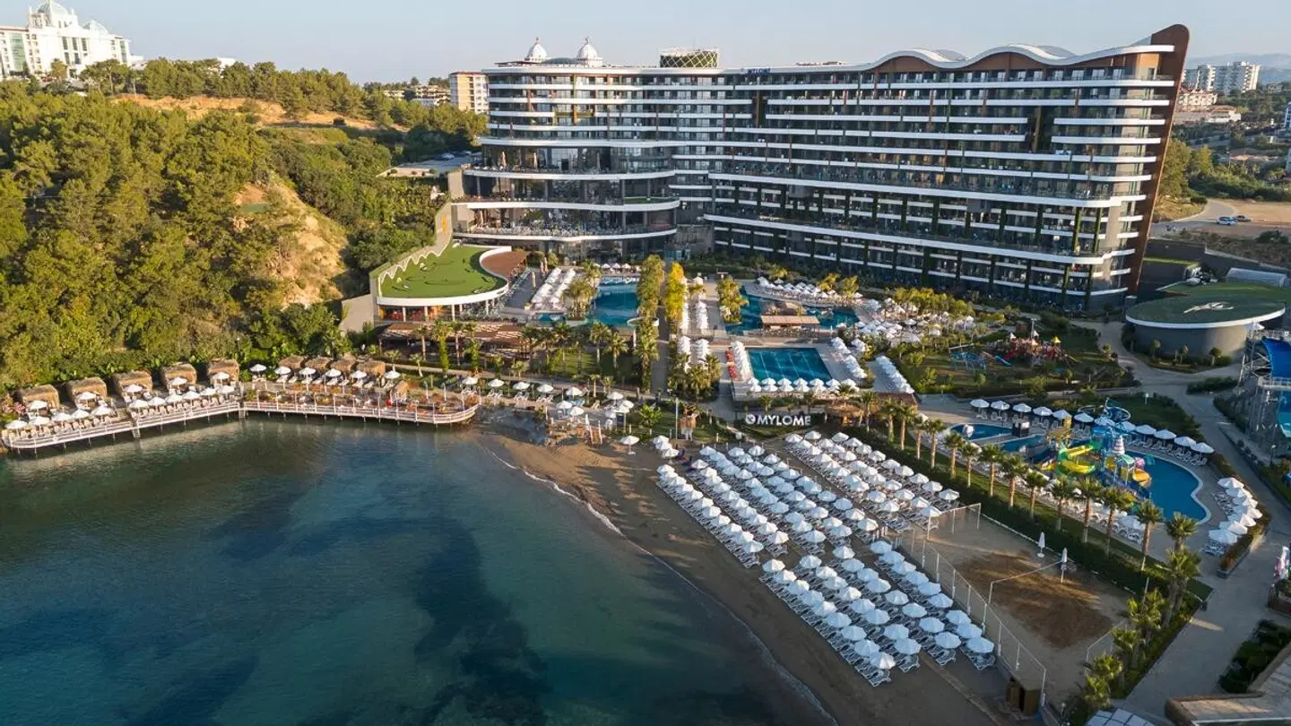 Mylome Luxury Hotel & Resort EXTERIOR