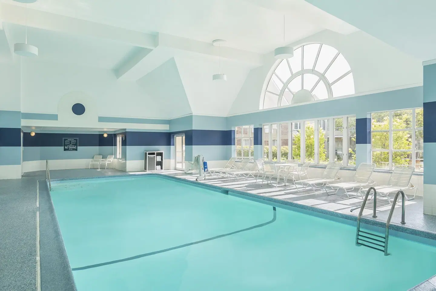 Four Points by Sheraton Buffalo Grove Hallenbad
