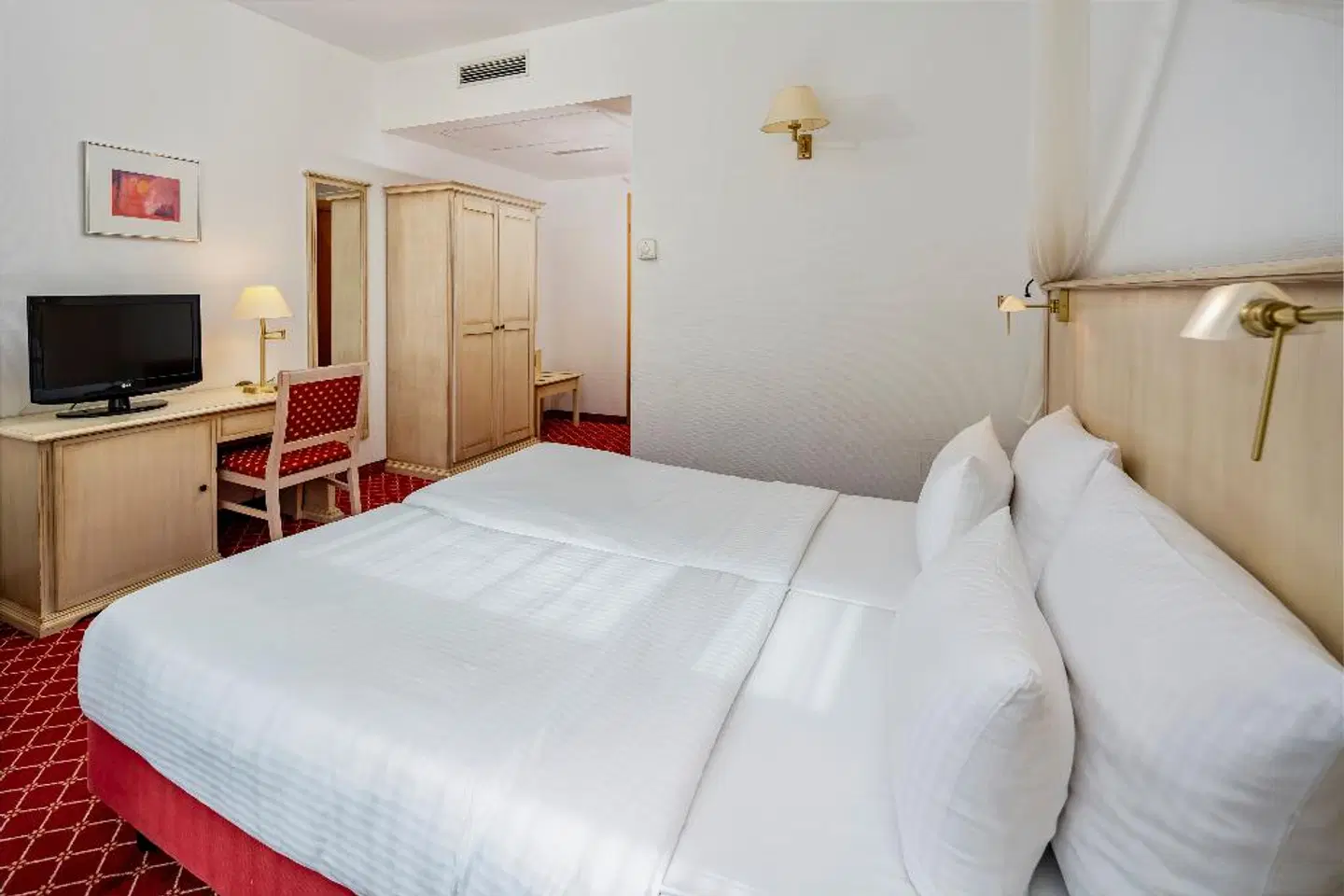 Hotel Chateau Kurfuerstendamm ROOM_EXAMPLE