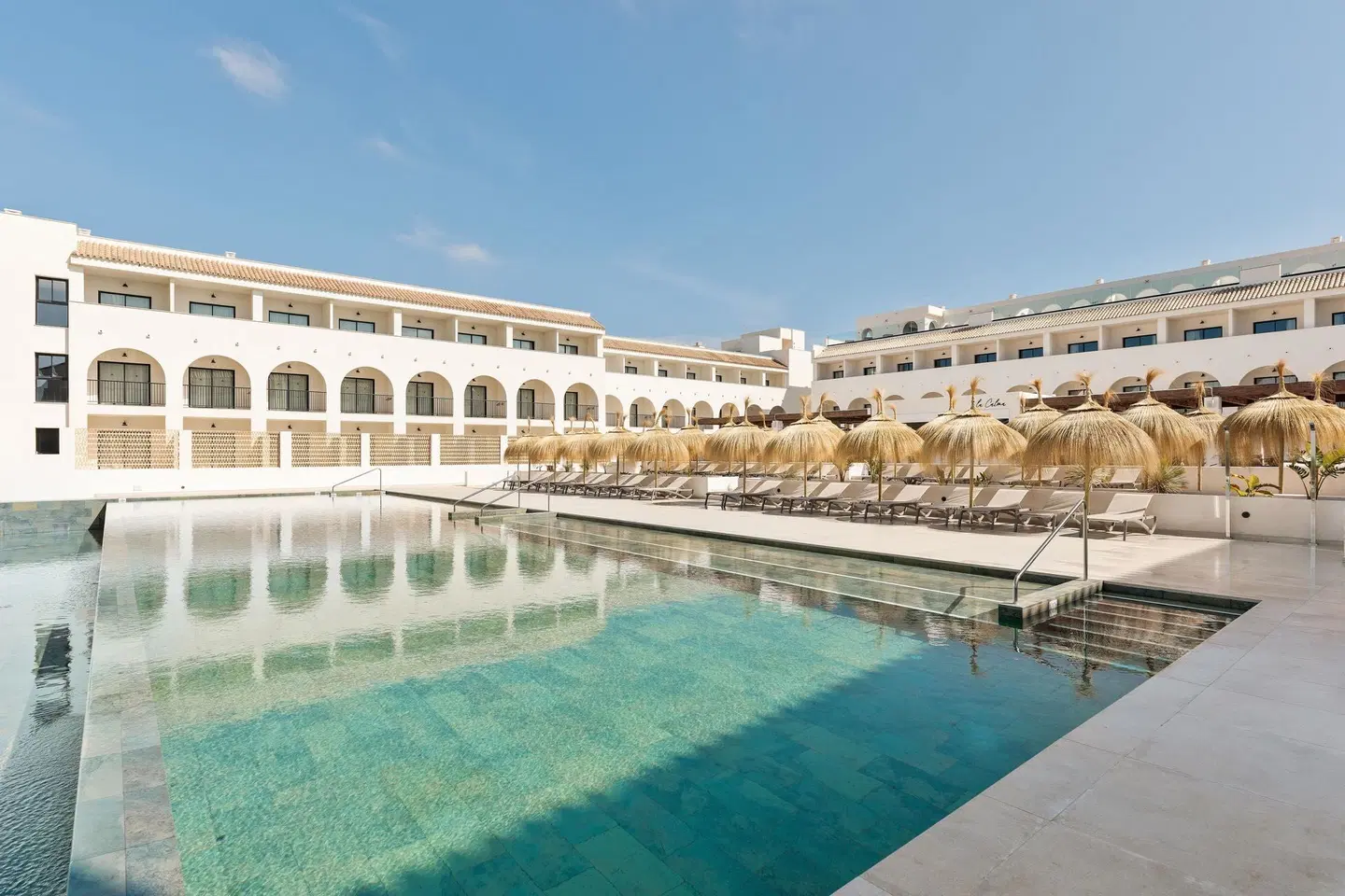 Best Village Chipiona OUTDOOR_POOL